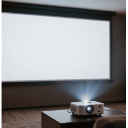 Location vidéoprojecteur sur la Côte d'Azur, Marseille, Aix-en-Provence, Toulon, Arles, Salon de Provence